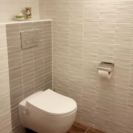 Pensión Tarnovo Old Town 3*