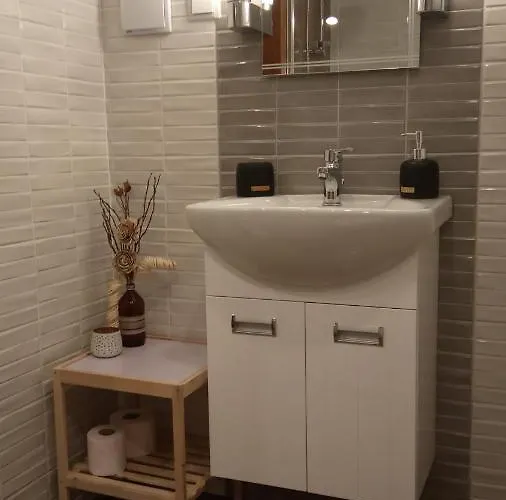 Tarnovo Old Town Pensiune 3*