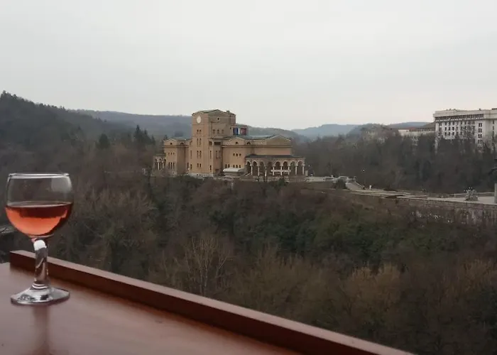 Tarnovo Old Town Pensiune